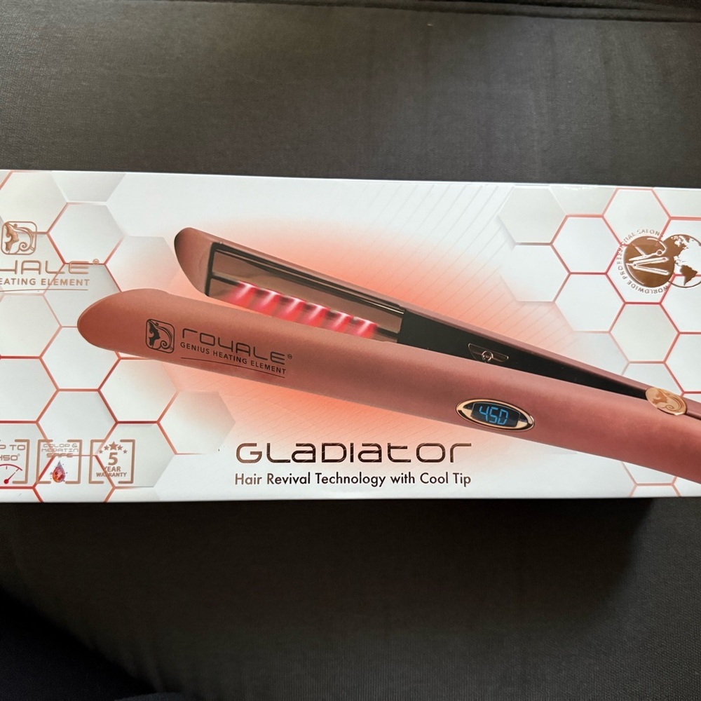 Royale Gladiator Hair Straightener in Rosa Gold